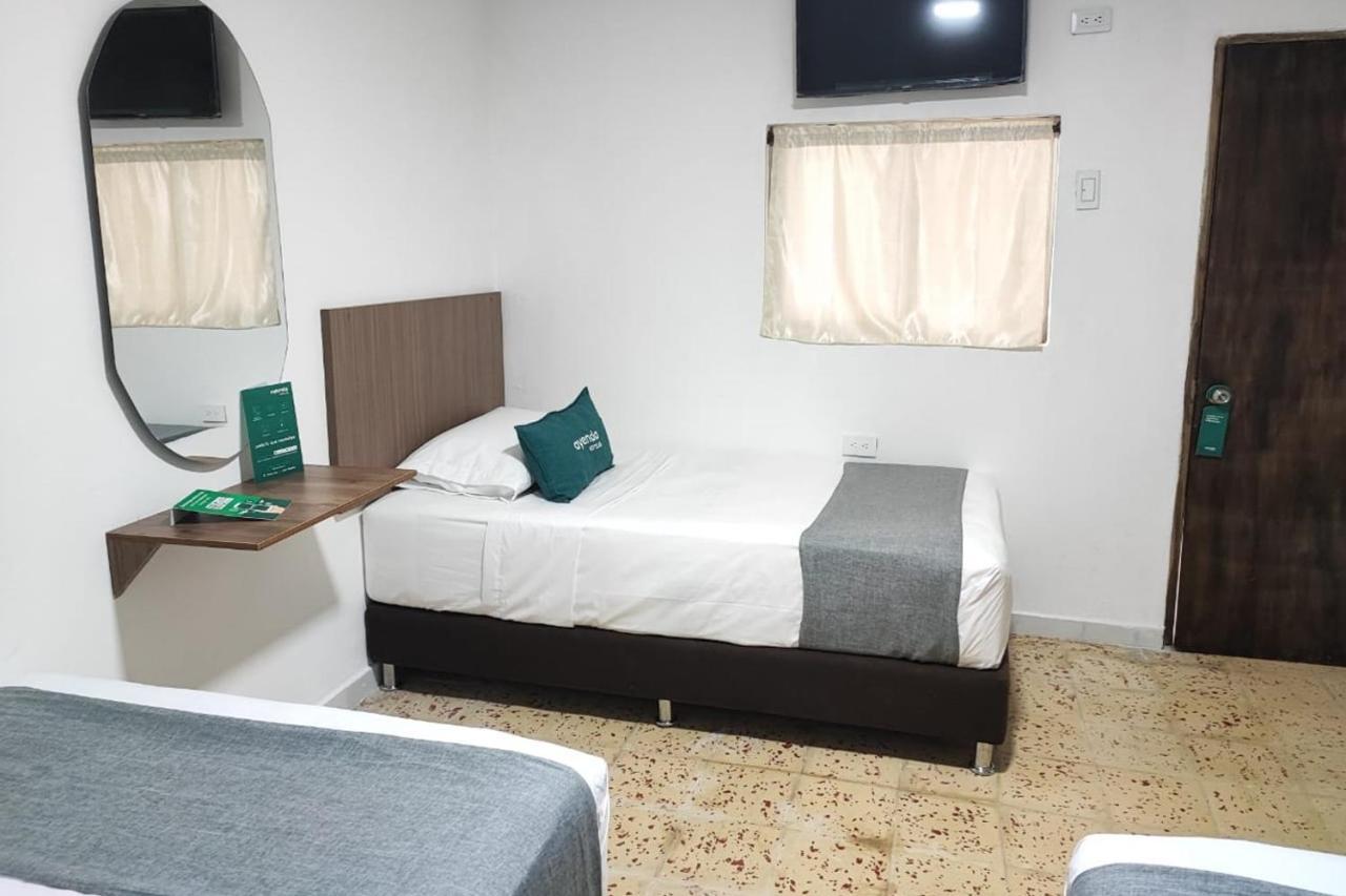 Ayenda Hotel Helenas Riohacha Exterior photo